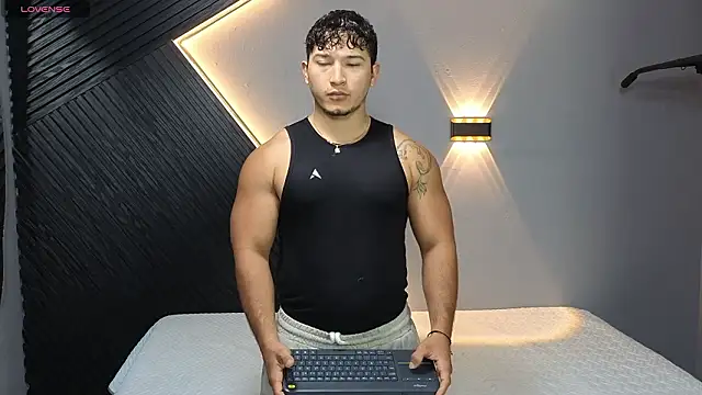 Horny nick18 online show from 03/06/26, 11:28