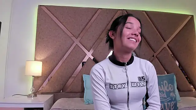 BelhaLawuo online show from 01/17/26, 08:34