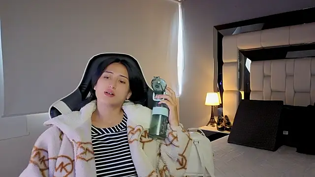 Adhara7 online show from 02/03/26, 08:14