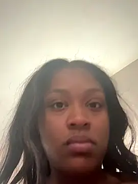 Snapshot of PrettyBabriexox chatting on 11/09/25, 04:16 PrettyBabriexox online show from 11/09/25, 04:16