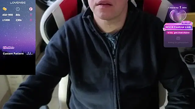 Snapshot of Naughty_toysboy chatting on 02/15/26, 04:14 Naughty toysboy online show from 02/15/26, 04:14