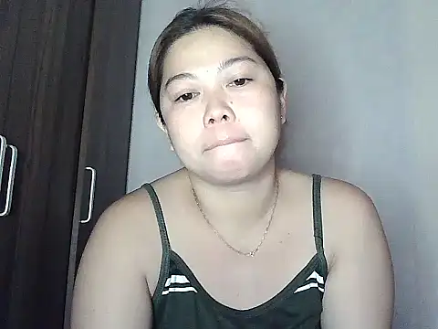 Snapshot of mimi15 chatting on 07/19/26, 11:30 mimi15 online show from 07/19/26, 11:30