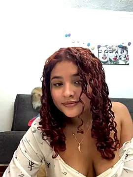 Snapshot of ladulcemary chatting on 09/12/25, 03:12 ladulcemary online show from 09/12/25, 03:12