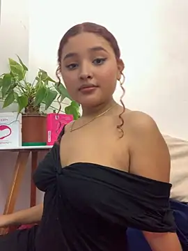 Snapshot of ladulcemary chatting on 09/16/25, 02:51 ladulcemary online show from 09/16/25, 02:51