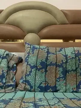 amitsharma7868 online show from 04/19/26, 04:17