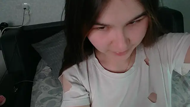 litle owl online show from 05/03/26, 02:56