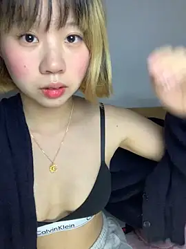 zhaomosheng125216 online show from 11/30/25, 11:20