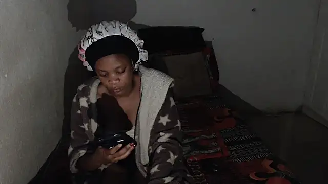 EssenceLovers online show from 03/11/26, 08:37