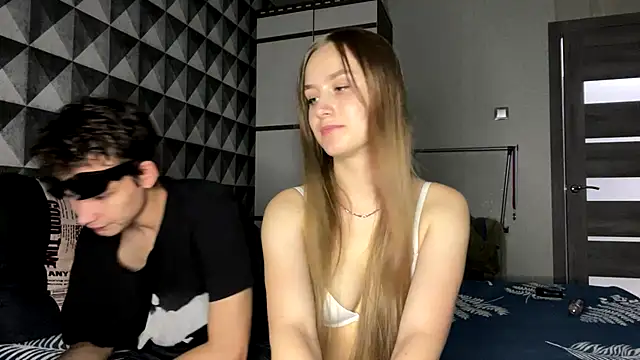 merycouple online show from 09/24/25, 05:33