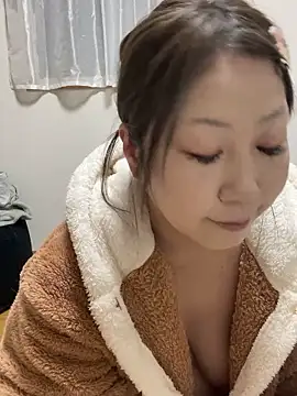 h415a812 online show from 11/11/25, 09:20