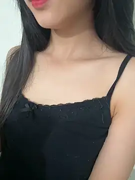 Snapshot of Desi_sara chatting on 05/04/26, 03:57 Desi sara online show from 05/04/26, 03:57