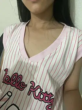 Snapshot of Desi_sara chatting on 07/22/26, 07:33 Desi sara online show from 07/22/26, 07:33