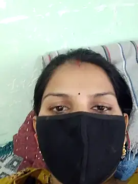 Snapshot of poojam93 chatting on 09/09/25, 02:55 poojam93 online show from 09/09/25, 02:55