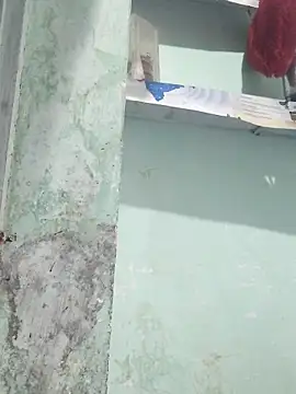 Snapshot of poojam93 chatting on 09/22/25, 01:29 poojam93 online show from 09/22/25, 01:29