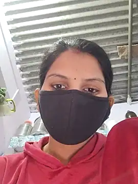 Snapshot of poojam93 chatting on 11/28/25, 02:36 poojam93 online show from 11/28/25, 02:36