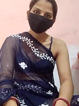 Snapshot of poojam93 chatting on 02/07/26, 05:22 poojam93 online show from 02/07/26, 05:22