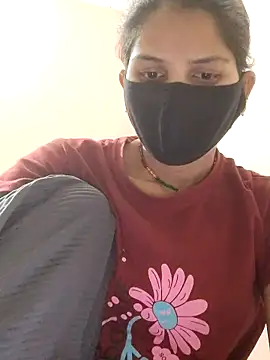 Snapshot of poojam93 chatting on 02/08/26, 04:05 poojam93 online show from 02/08/26, 04:05