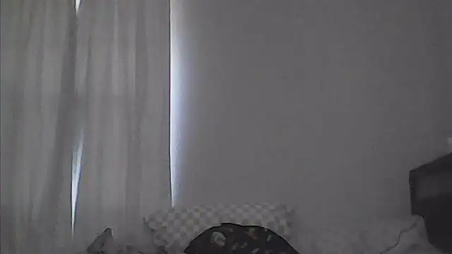 sarahkat86 online show from 05/04/26, 12:23