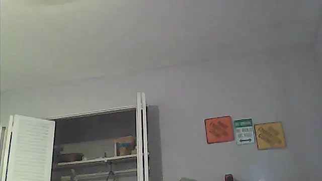 sarahkat86 online show from 05/21/26, 09:11