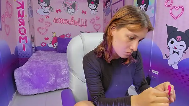 michell  petit  online show from 10/14/25, 12:06