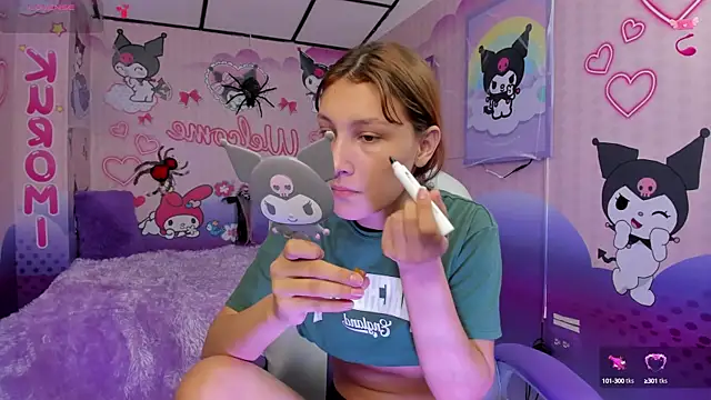 michell  petit  online show from 10/15/25, 11:54