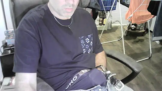 Chrisprngr online show from 09/12/25, 04:29