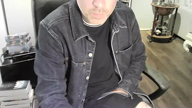 Chrisprngr online show from 09/29/25, 11:53