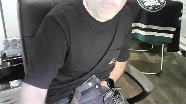 Chrisprngr online show from 10/12/25, 08:52