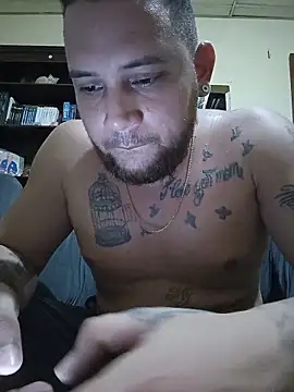 Snapshot of Catire10_ chatting on 05/16/26, 03:25 Catire10 online show from 05/16/26, 03:25