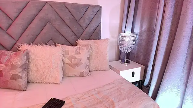 sara owens7 online show from 03/26/26, 01:22