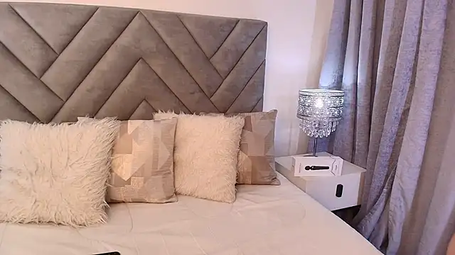 sara owens7 online show from 04/16/26, 01:28