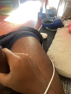 Snapshot of blackboy_51100 chatting on 09/12/25, 02:28 blackboy 51100 online show from 09/12/25, 02:28