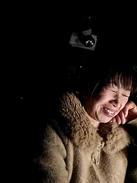 ngocngoc cute online show from 11/17/25, 01:17