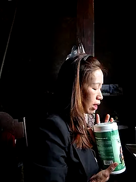 ngocngoc cute online show from 11/21/25, 01:37