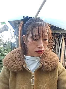 ngocngoc cute online show from 12/19/25, 01:23