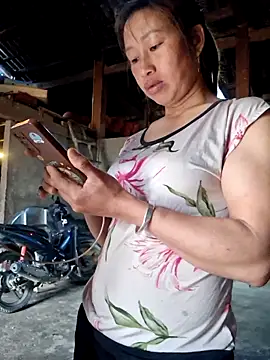 ngocngoc cute online show from 04/22/26, 11:39