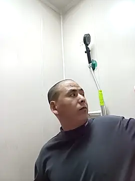 CWQ123 online show from 10/11/25, 08:24