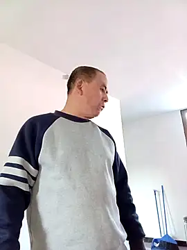 CWQ123 online show from 11/19/25, 08:03