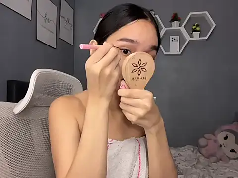 lelasohna online show from 12/02/25, 01:17