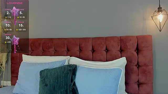 victoria decapri online show from 04/22/26, 07:04