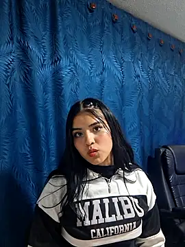 atheneaa 18 online show from 04/22/26, 01:30