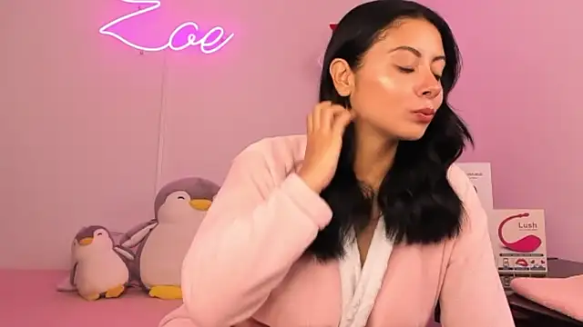 zoecams1 online show from 03/19/26, 07:51