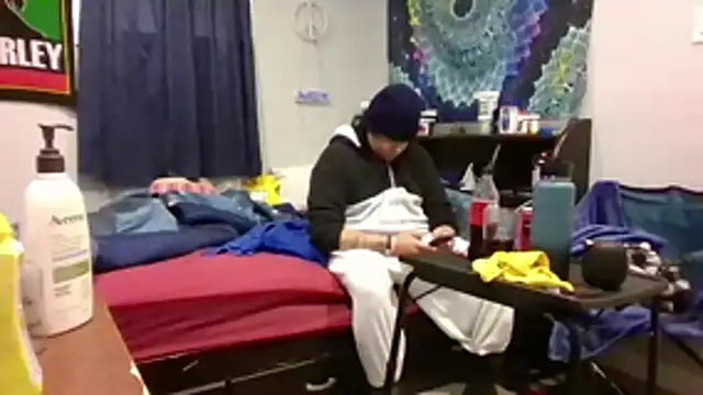 Bilover69 online show from 12/01/25, 01:21