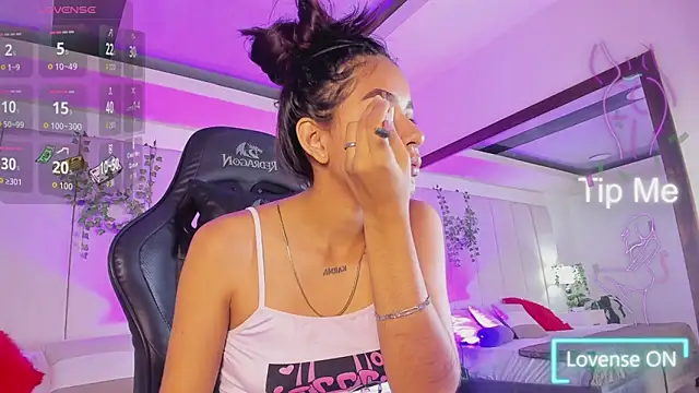 mia rousse25 online show from 02/17/26, 03:08