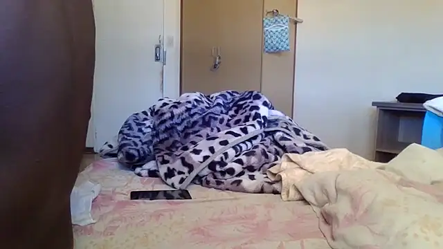 Ziphoo2 online show from 11/07/25, 08:58