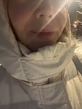 Natalee Love online show from 12/23/25, 08:12