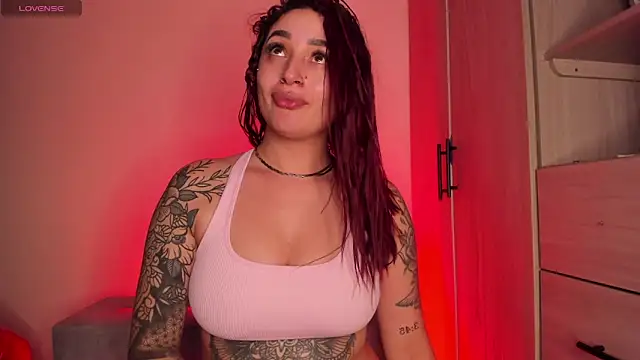 scarlett Collinss online show from 03/05/26, 05:58