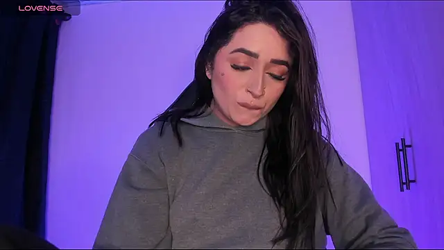 scarlett Collinss online show from 04/28/26, 01:27