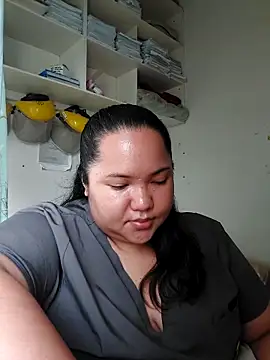 LianaCruzado online show from 05/02/26, 05:45