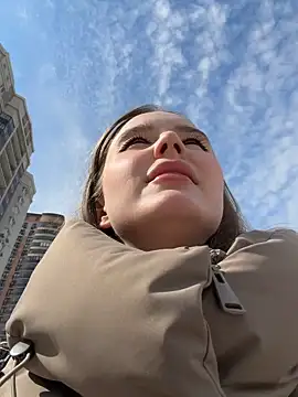 Mary Sensory online show from 04/21/26, 08:20